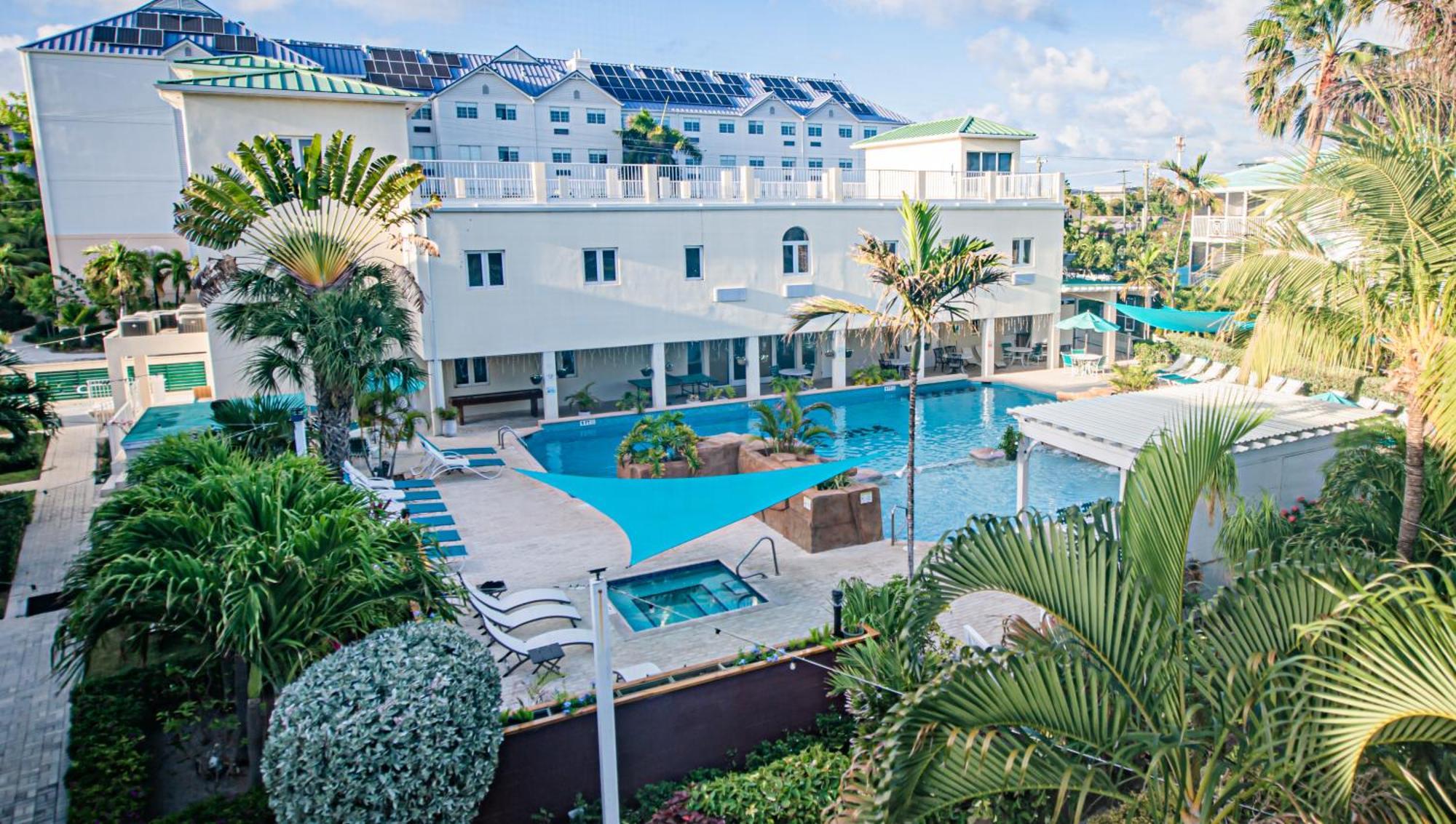 Seven Mile Beach Resort George Town Exterior foto